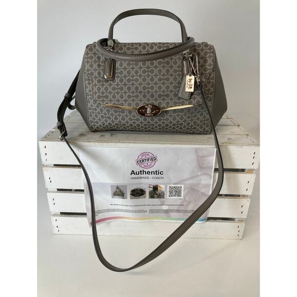 COACH 25215 MEDIUM SIZE GRAY SIGNATURE PRINT CROSSBODY BAG - Picture 2 of 15